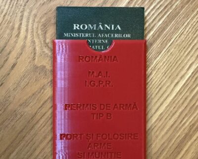 Va prezint o husa de protectie pentru permisul de arma Tip B